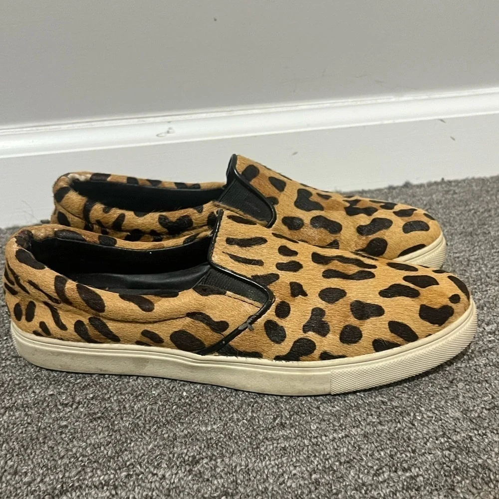 Steve Madden Eccentric Pony Hair Sneaker Leopard Women's Size 9 Loafer Shoe